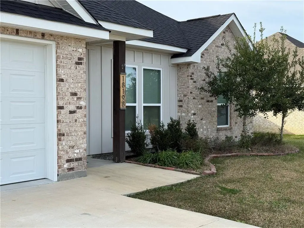 18198 Wolftrack Way, Loranger, LA 70446 - Image #1