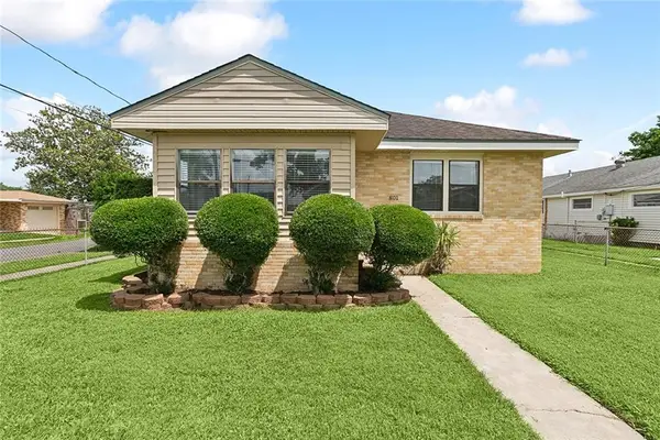 801 West Drive, Westwego, LA 70094