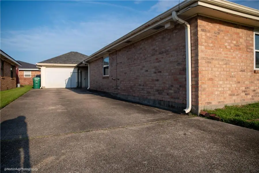 2115 N Causeway Boulevard, Metairie, LA 70001 - #2