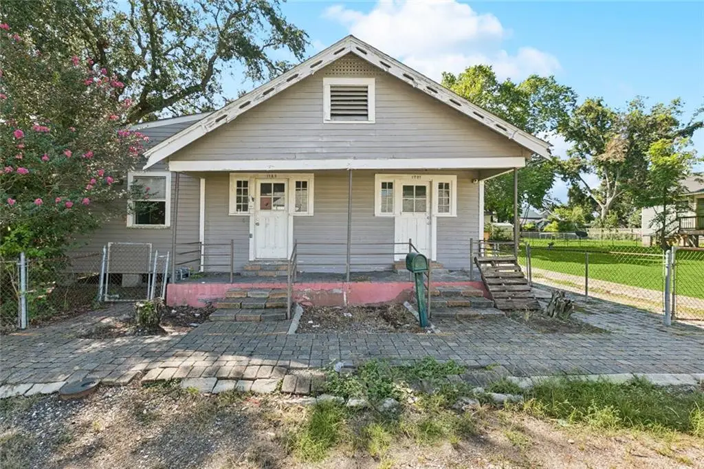 1731 Holly Grove Street, New Orleans, LA 70118 - Image #1