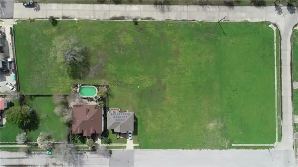 20427 Old Spanish Trail, New Orleans, LA 70129