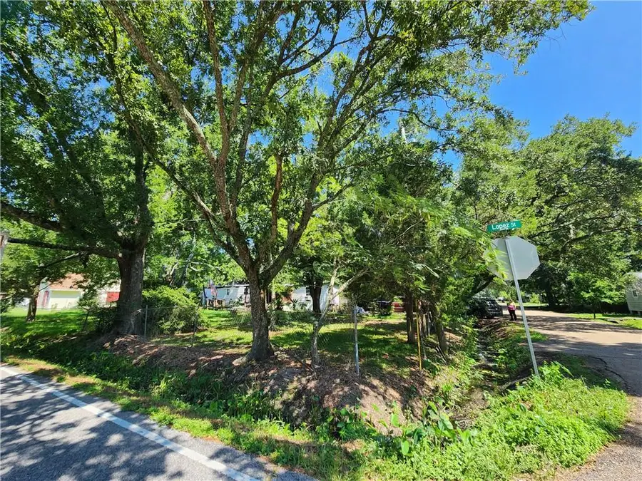 37523 Lopez Street, Slidell, LA 70458 - #3