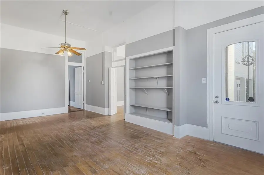 4909 11 Carondelet Street, New Orleans, LA 70115 - #3