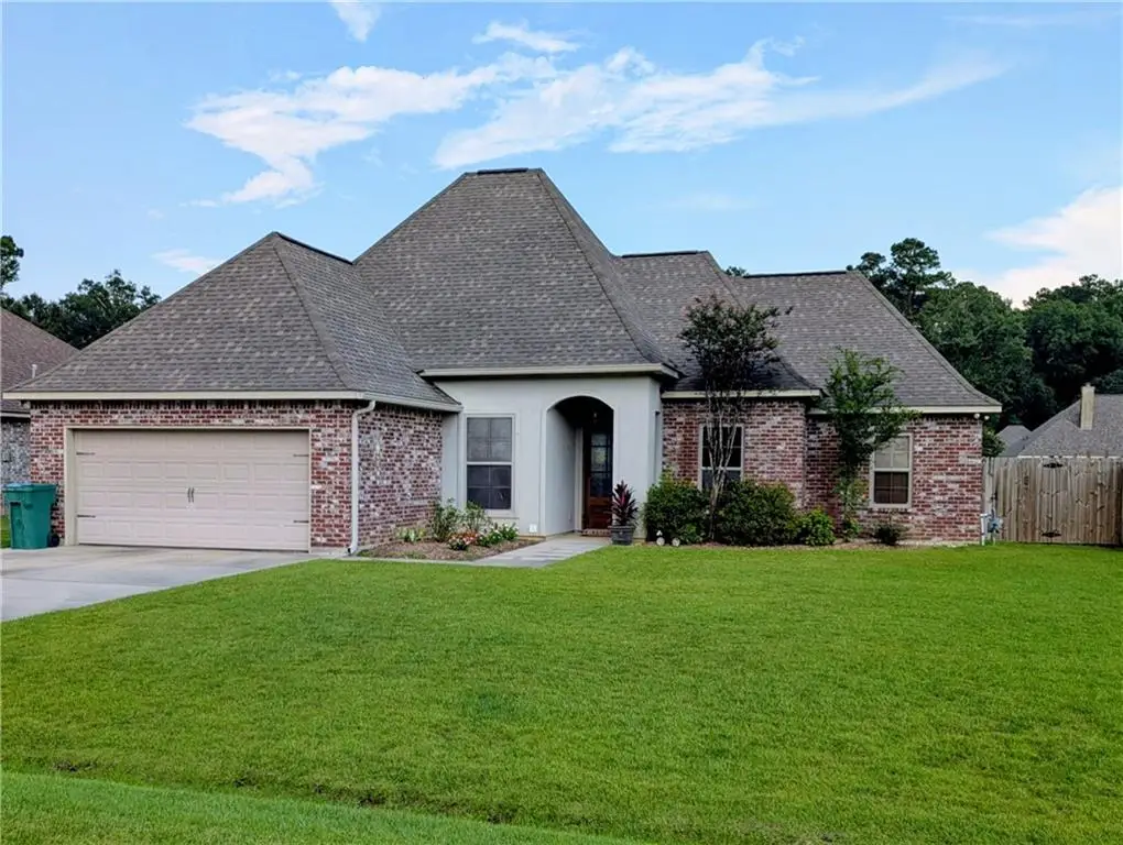40074 Olde Mill Lane, Ponchatoula, LA 70454 - Image #1