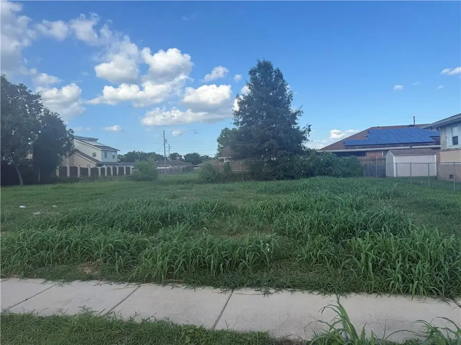 4688 Charlene Drive, New Orleans, LA 70127 - Image #2