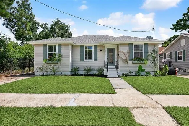 4006 N Miro Street, New Orleans, LA 70117 - Image #1
