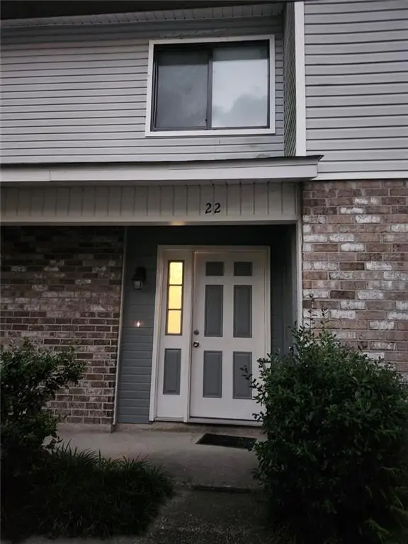 382 Fairway Drive #22, La Place, LA 70068