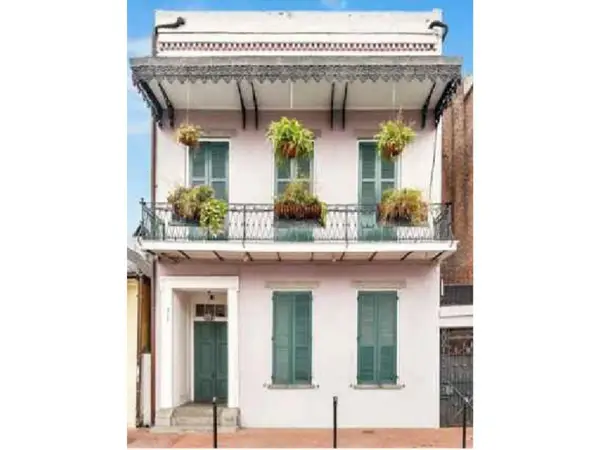 39 Traditions, Alexandria, LA 71303