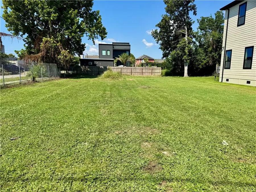 251 Leboeuf Street, New Orleans, LA 70114 - Image #3