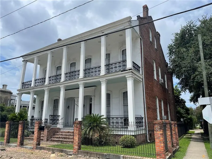 2003 Carondelet Street, New Orleans, LA 70130 - Image #3