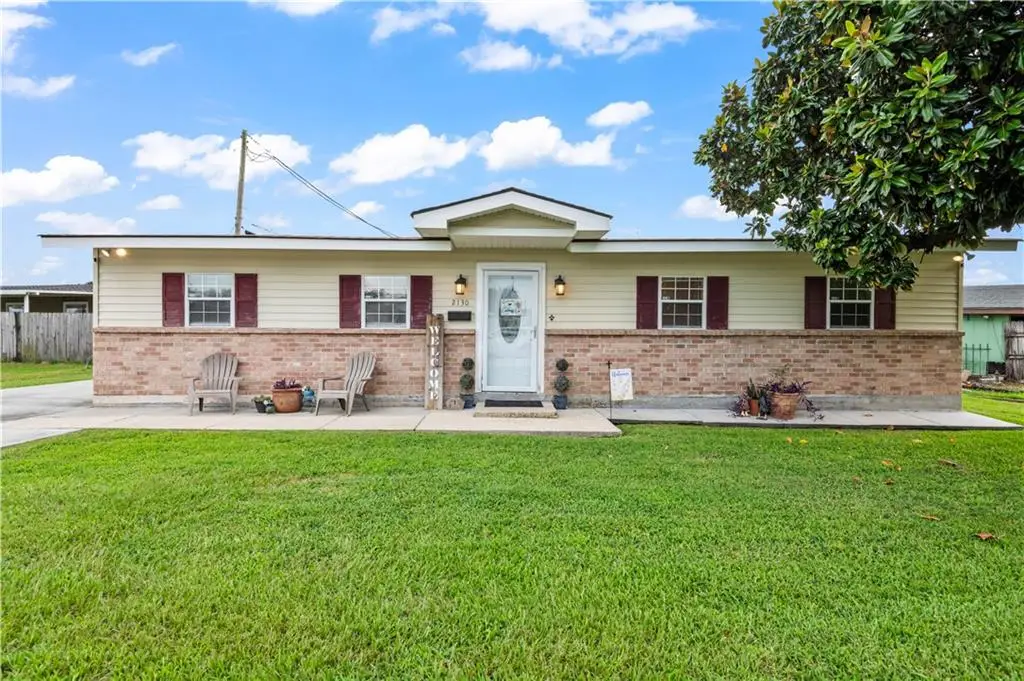 2130 N Butterfly Circle, Terrytown, LA 70056 - Image #1
