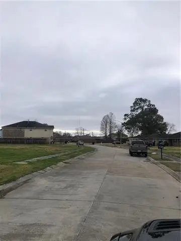 8321 Fairfax Drive, Chalmette, LA 70043 - #3