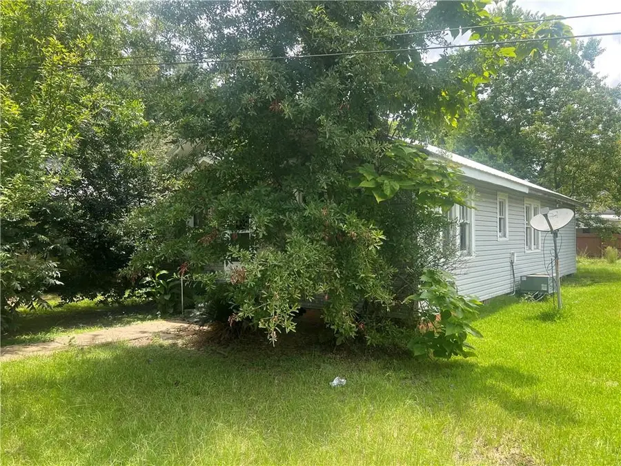 305 Hibernia Street, Bunkie, LA 71322 - Image #2