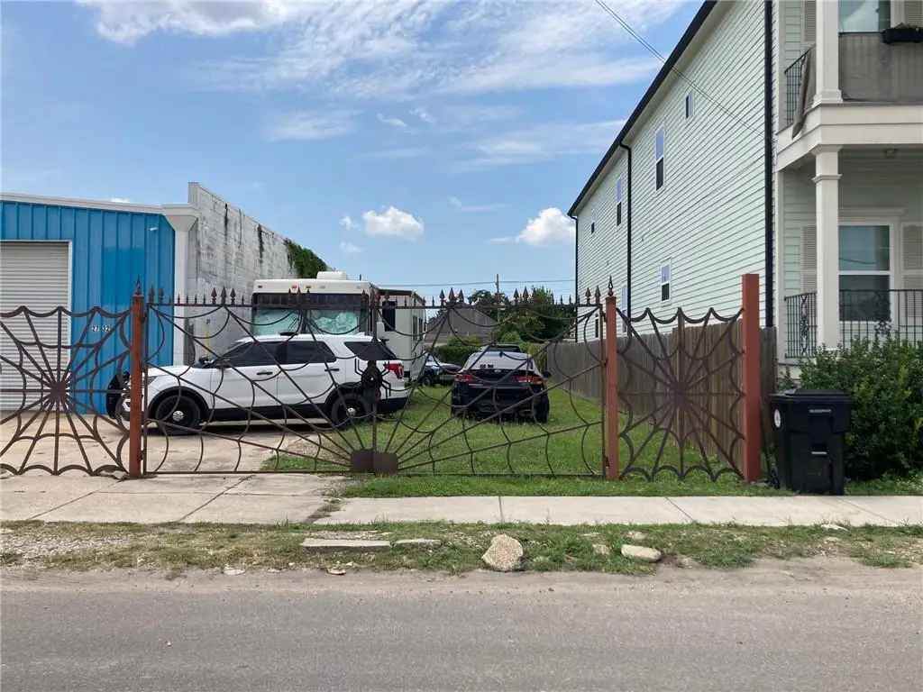 2736 Conti Street, New Orleans, LA 70119 - Image #1