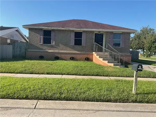 1901 Goldfinch Drive, St Bernard, LA 70085