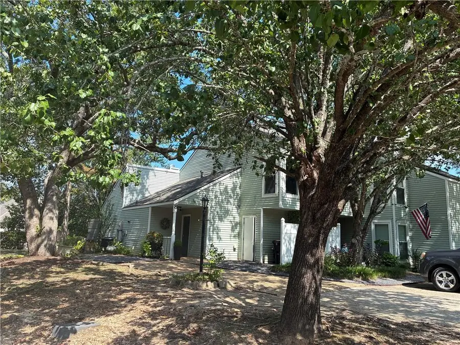 8 Jacqueline Court #8, Mandeville, LA 70471 - Image #2