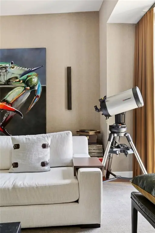 2 Canal Street #2402, New Orleans, LA 70130 - Image #3