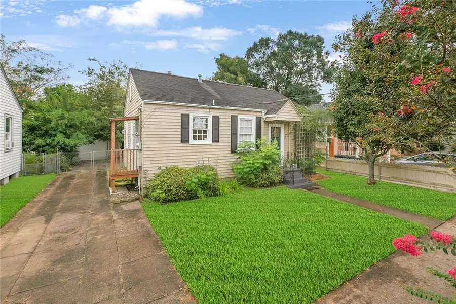 417 Lebeau Street, Arabi, LA 70032 - Image #2