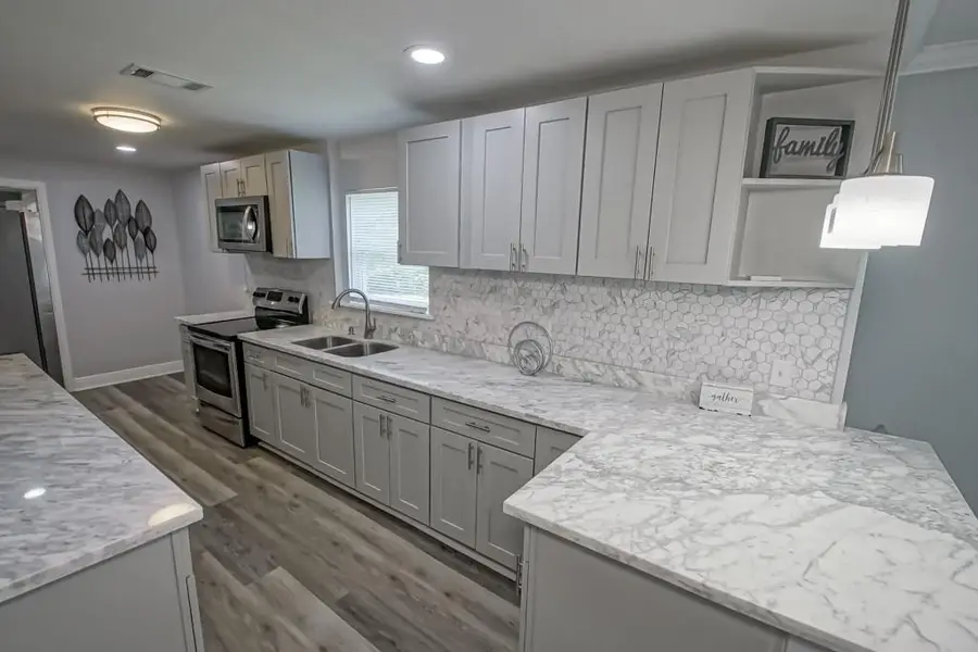 3121 N Johnson Street, New Orleans, LA 70117 - Image #2