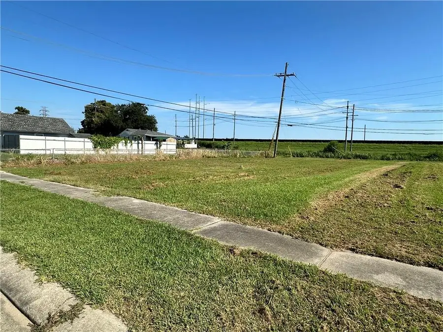 2000 Benjamin Street, Arabi, LA 70032 - Image #3