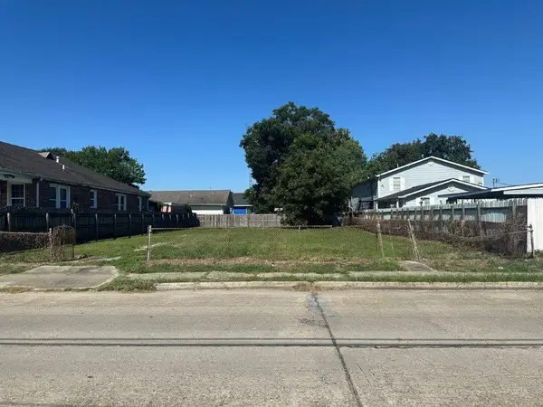 2012 Louisa Street, New Orleans, LA 70117