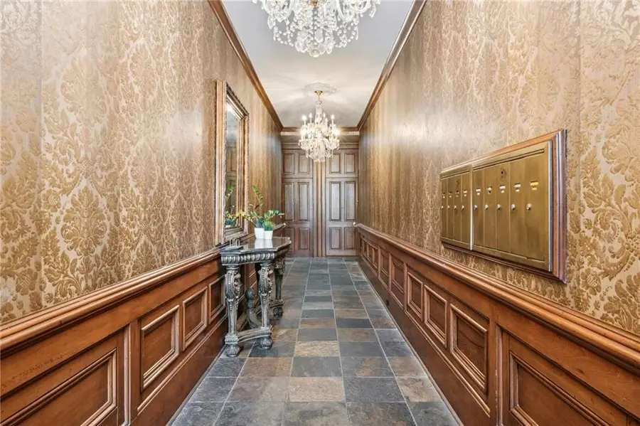 2726 Prytania Street #8, New Orleans, LA 70130 - Image #2