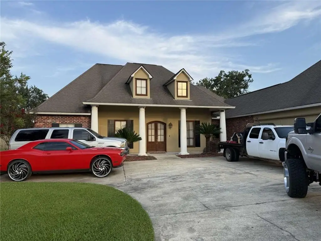 4747 Evergreen Drive, Port Allen, LA 70767 - Image #1