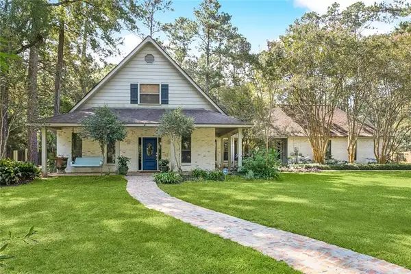 2 Bordelon Court, Mandeville, LA 70471