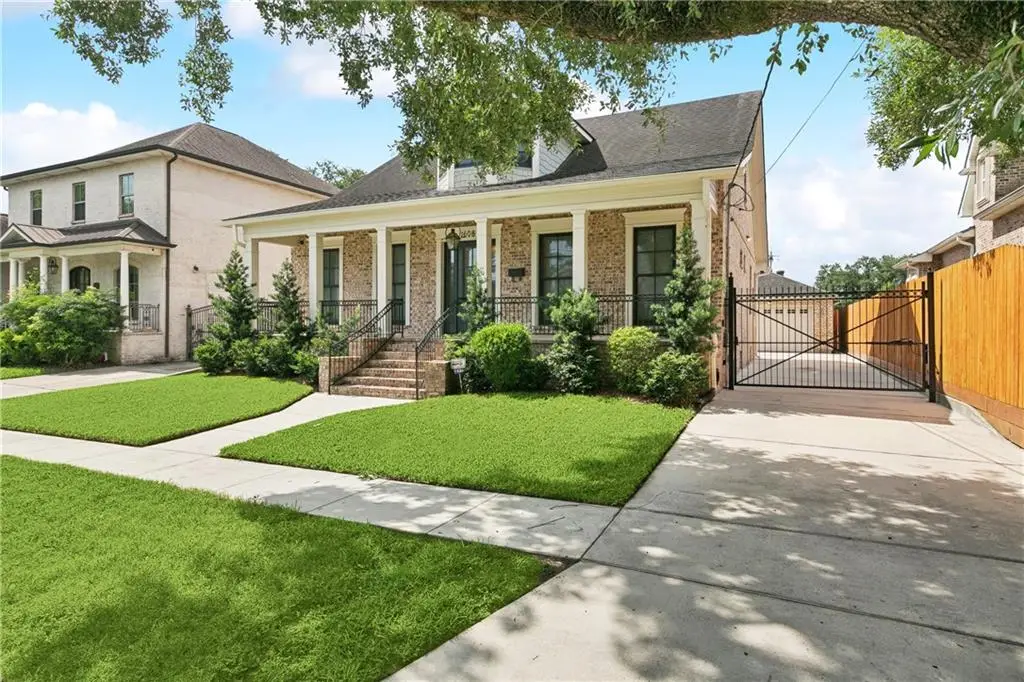 1608 Charlton Drive, New Orleans, LA 70122 - Image #1