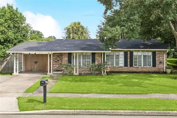 225 Citrus Road, River Ridge, LA 70123