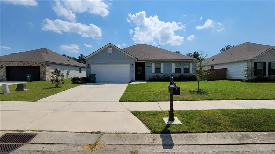 813 Dandelion Drive, Westwego, LA 70094 - Image #2