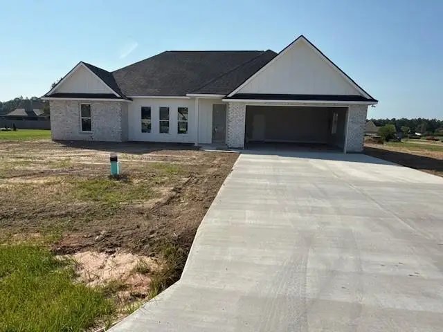 18292 Wolf Track Way, Loranger, LA 70446 - Image #1