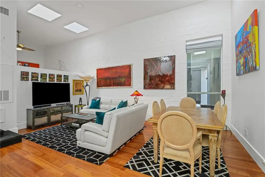 448 Julia Street #218, New Orleans, LA 70130 - Image #2
