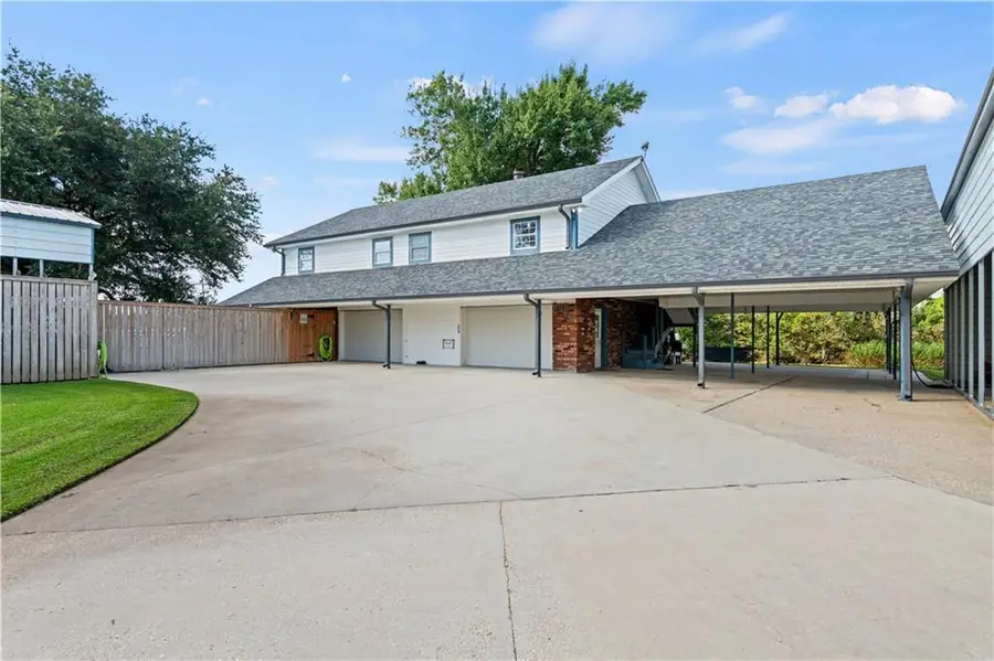 3918 Benton Drive, Bourg, LA 70343 - #2