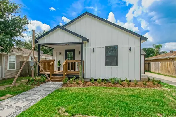 7818 Marquis Street, New Orleans, LA 70128