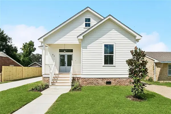 62 Patterson Drive, Chalmette, LA 70043