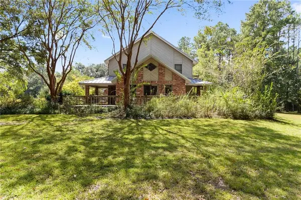 22 Nottoway Drive, Picayune, MS 39466