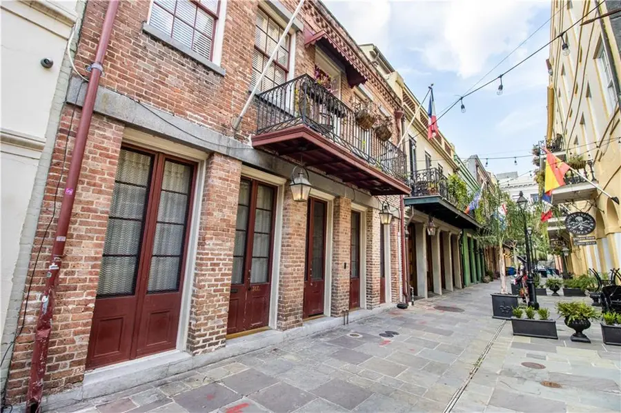 317 Exchange Place, New Orleans, LA 70130 - Image #2