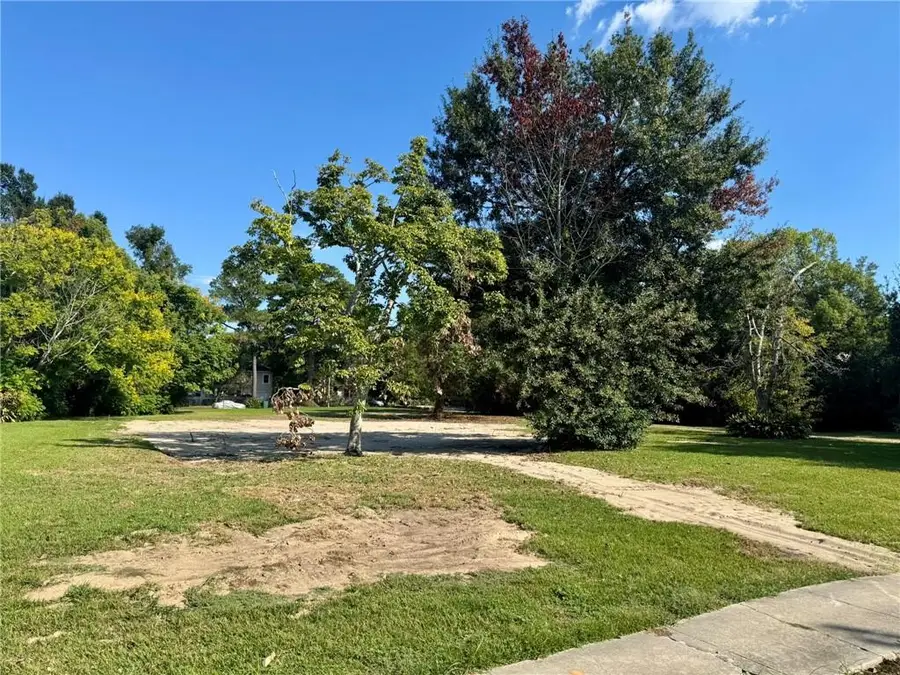 613 N Labarre Road, Metairie, LA 70001 - Image #3