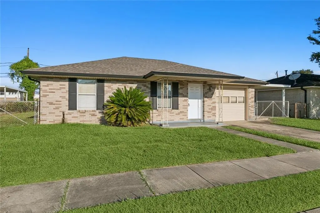 2400 Artillery Drive, Chalmette, LA 70043 - Image #1