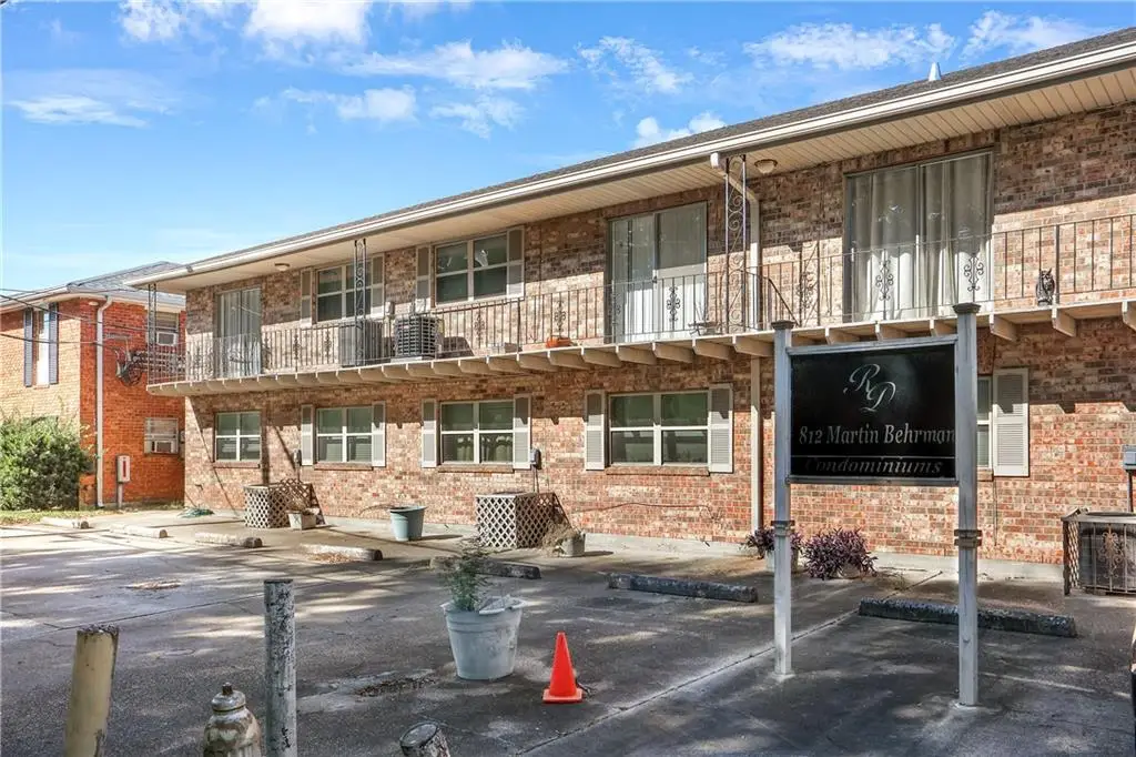 812 Martin Behrman Avenue #M, Metairie, LA 70005 - Image #1
