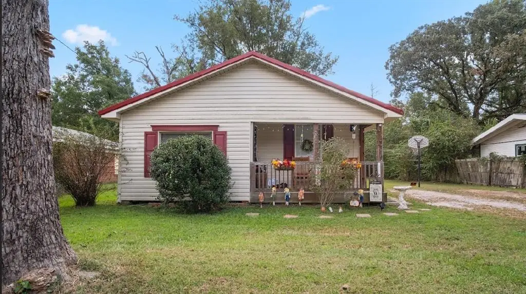 305 Katie Street, Pineville, LA 71360 - Image #1