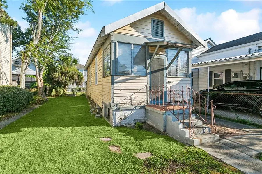3043 Maurepas Street, New Orleans, LA 70119 - Image #2