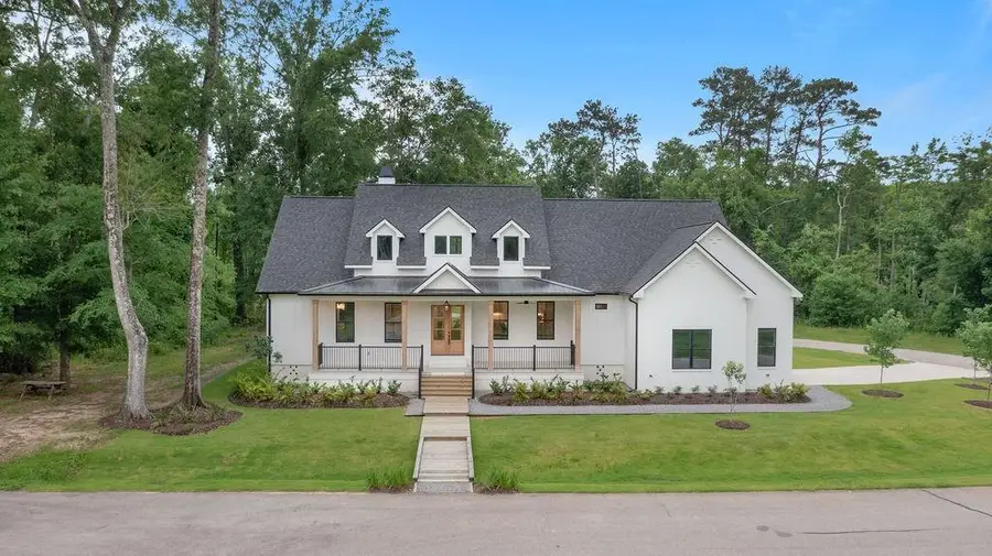 641 Loggers Circle, Mandeville, LA 70471 - Image #2