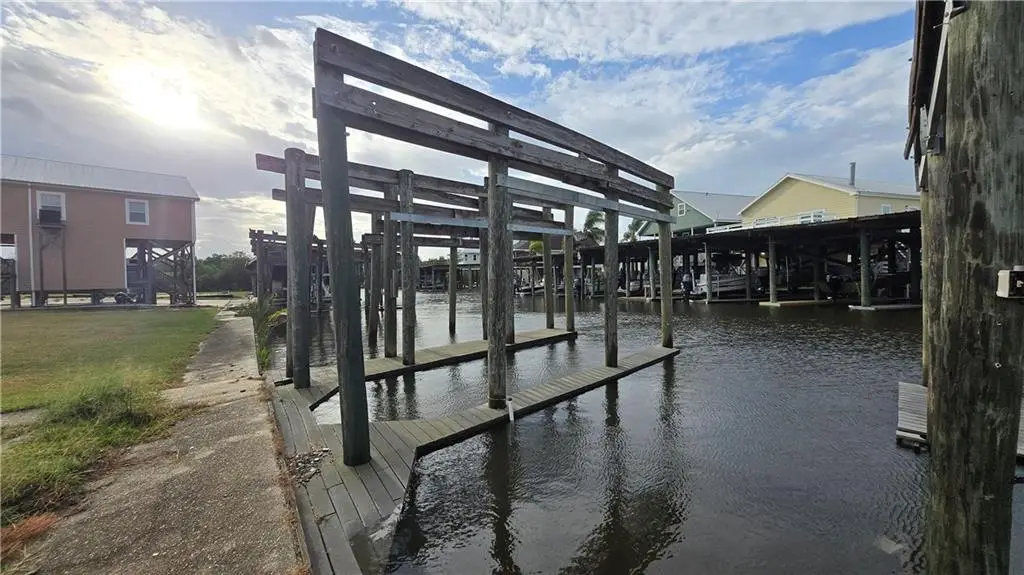 4 Canary Island Street, Saint Bernard, LA 70085 - Image #1