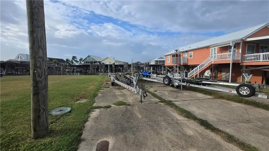 4 Canary Island Street, Saint Bernard, LA 70085 - Image #2