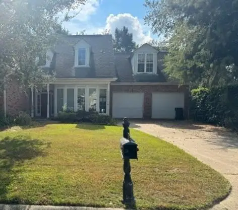 73 Pinehurst Drive, New Orleans, LA 70131