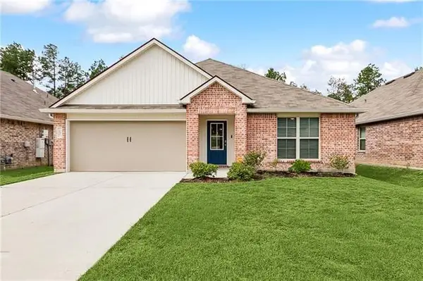 28403 Longfellow Lane, Albany, LA 70711