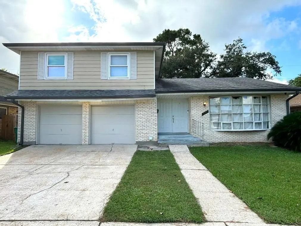 392 Westmeade Drive, Gretna, LA 70056 - Image #1