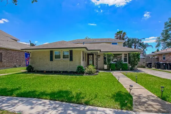 1244 Gardena Drive, New Orleans, LA 70122